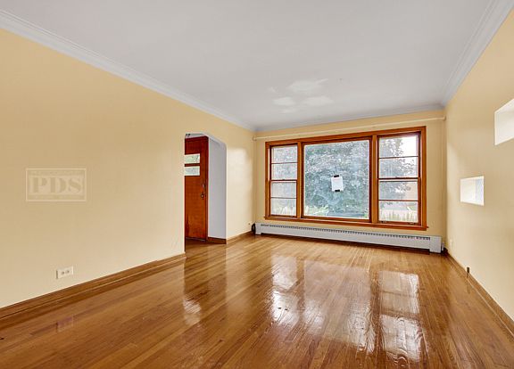 3rd image of 3730 Harvey Ave