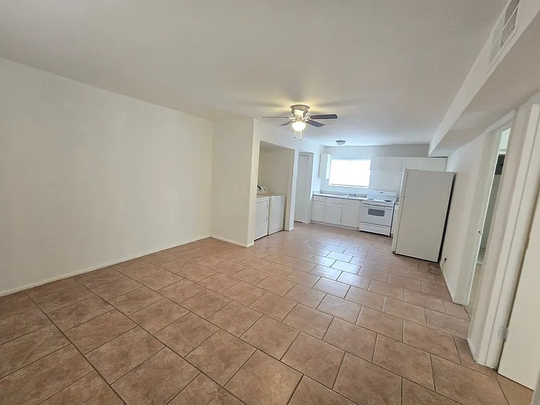 436 E 9th Ave #B-1 — Photo 5