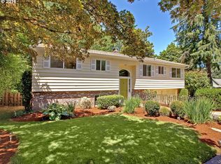 1931 Woodland Ter, Lake Oswego, OR 97034