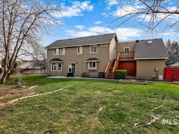 992 N Pinnacle Way, Eagle, ID 83616