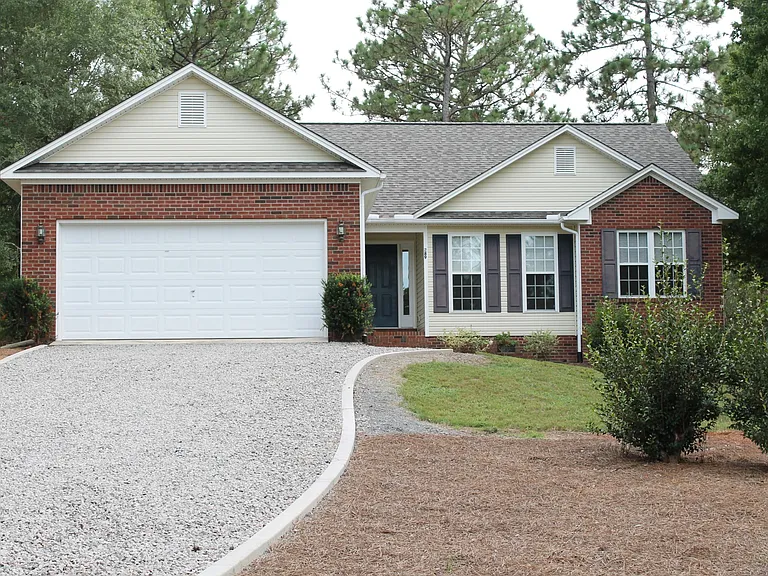 289 Firetree Ln — Photo 1