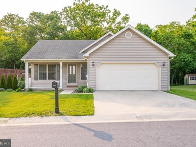 48 Dimension Ct, Inwood, WV, 25428