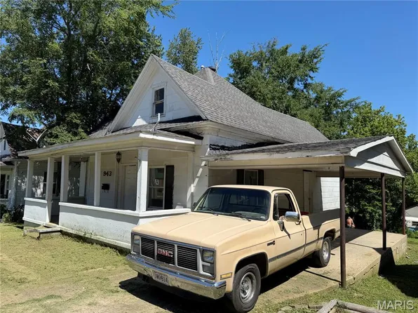 943 W Maud St, Poplar Bluff, MO 63901