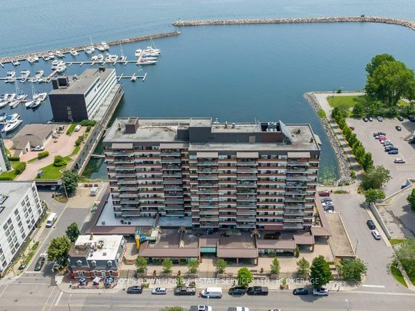 165 Ontario St #408, Kingston, ON K7L 2Y6