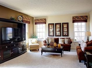 1629 Little Falls Dr, Centerville, OH 45458