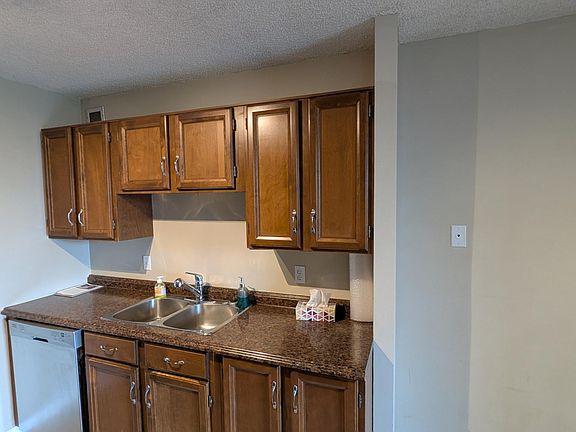 5th image of 1202 S 13th Ave SW #703