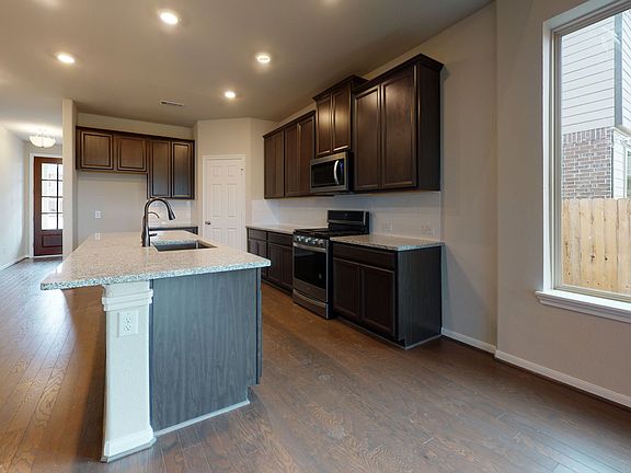 Sierra Vista - Jackson Interior Image 2