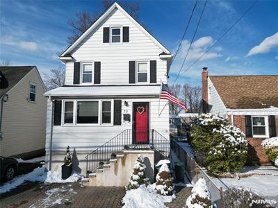 70 Cresskill Ave, Dumont, NJ, 07628