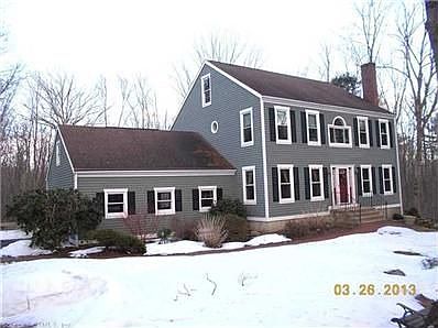 1st image of 13 Crossen Dr