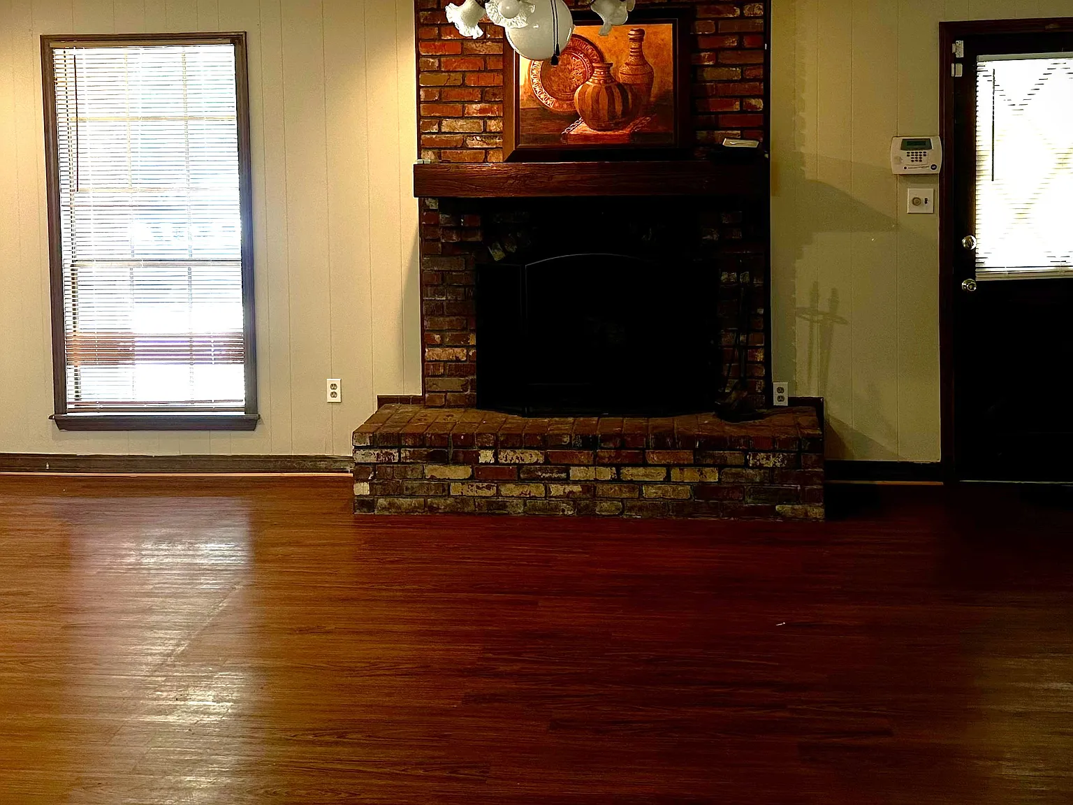 4 bed, 1811 sqft, $1,650 — Photo 2