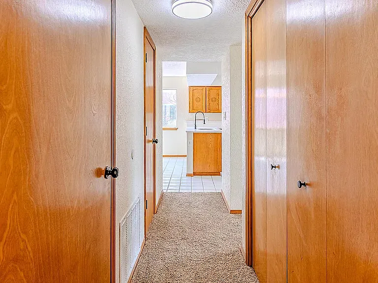 5137 Glenwood Pointe Ln NE #5137 — Photo 45
