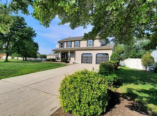 19 Marlowe Ct, Glassboro, NJ 08028