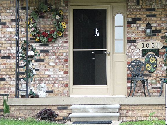 Brick Vinyl Exterior