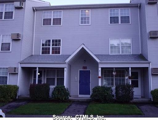 2nd image of 89 Coleman St APT 435