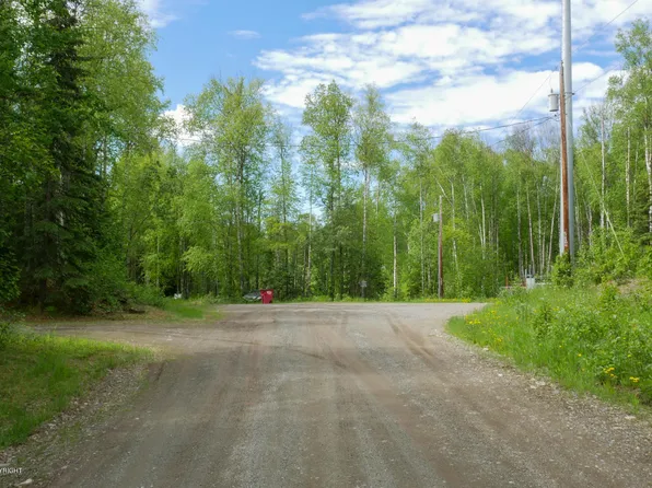 9840 April Ct, Wasilla, AK 99623