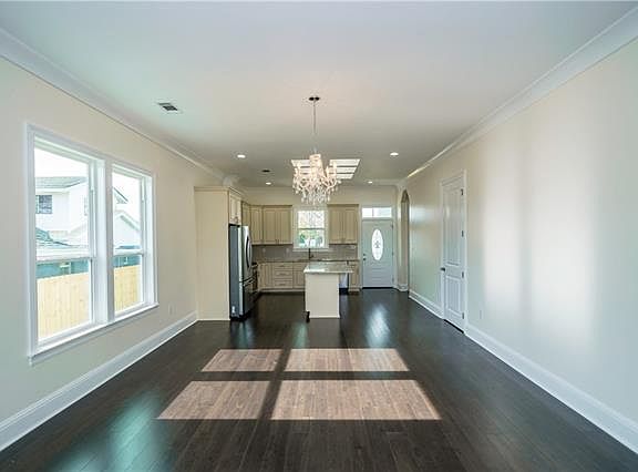 5th image of 1728 Aycock St