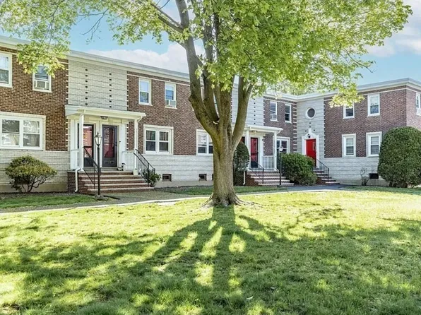 34 Newman Rd #34, Malden, MA 02148
