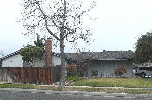 3rd image of 305 N Otono Ct