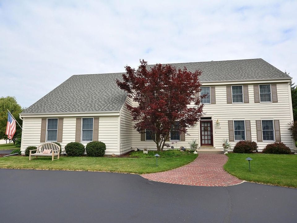 1st image of 19360 Whitehall Dr