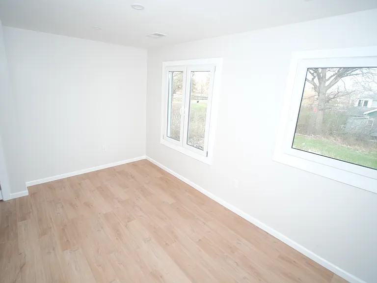 476 W Savannah St #4 — Photo 7
