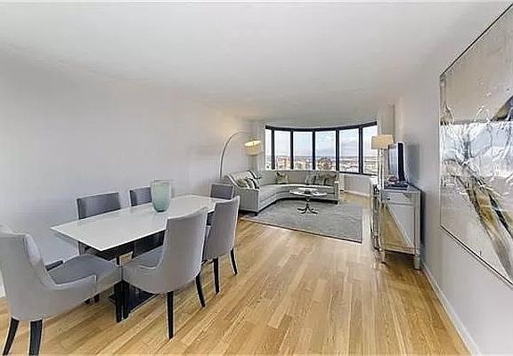 3rd image of 330 E 38th St APT 54J