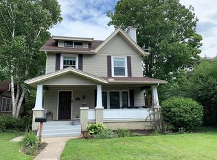 2110 Heritage Point Dr, Dayton, OH 45409