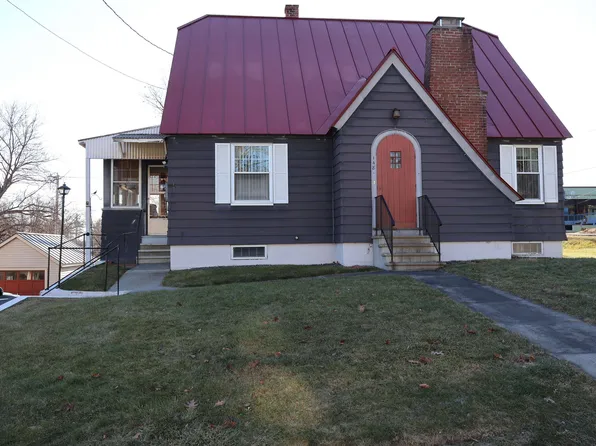 148 Saunders Avenue, Hartford, VT 05001