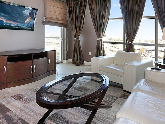 2nd image of 150 N Las Vegas Blvd #1503