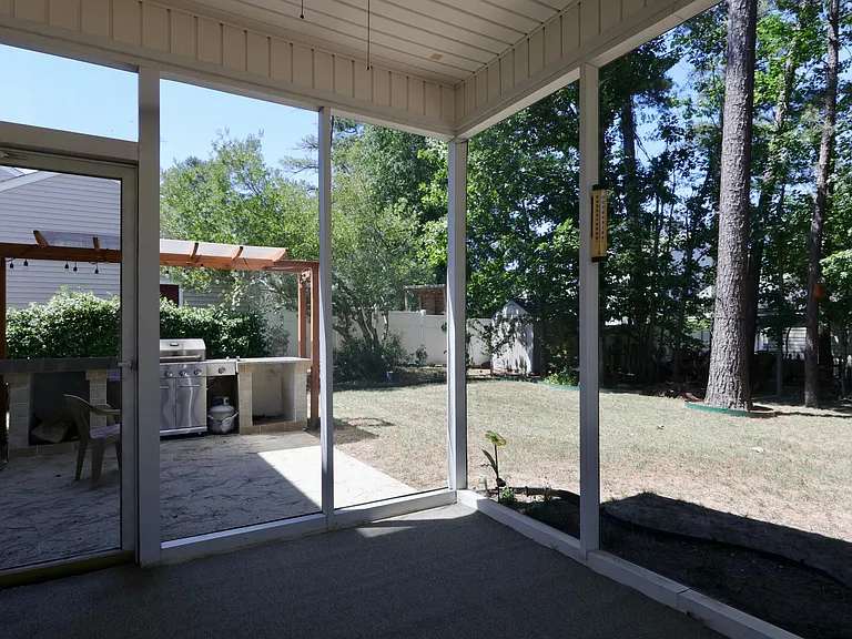 8504 Neuse Stone Dr — Photo 24