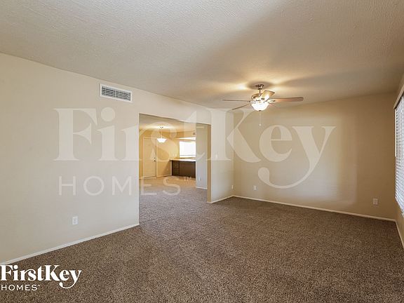 3rd image of 10612 N 47th Dr