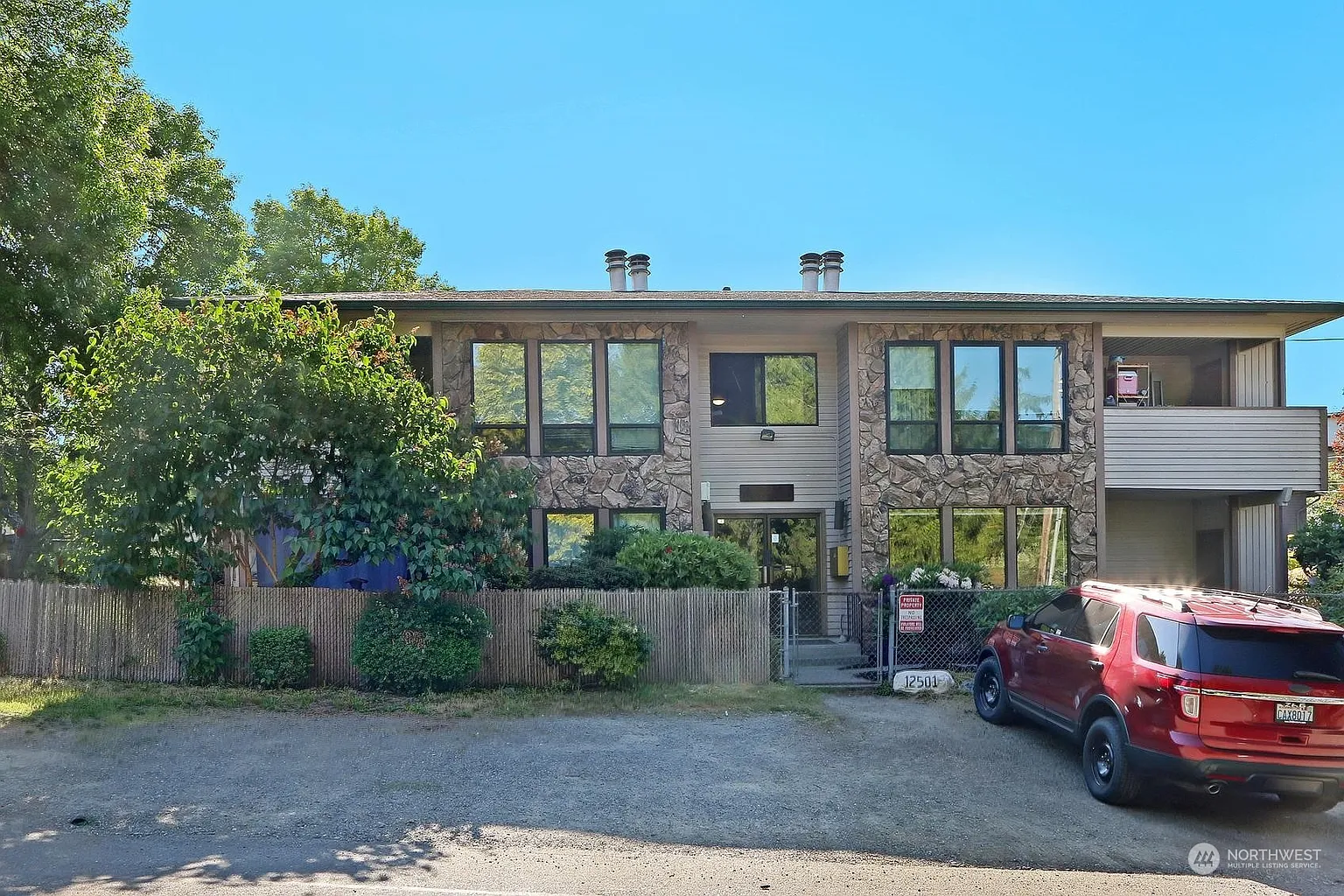 12501 17th Avenue NE #A photo 1