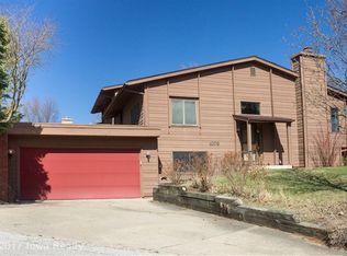 1078 Woodland Park Dr, West Des Moines, IA 50266
