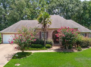 347 Indian Gate Cir, Ridgeland, MS 39157