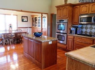 356 Sand Stone Dr, Wooster, OH 44691