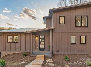 52 Scenic View Dr, Hendersonville, NC 28792