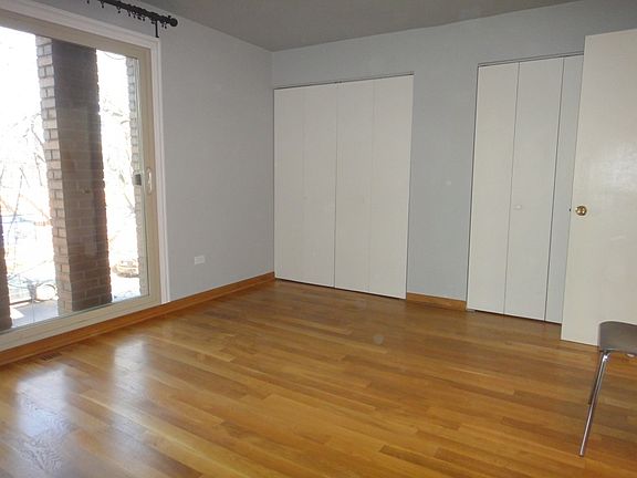 4th image of 2254 N Bissell St