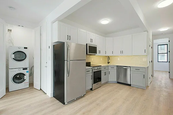 Rented by REAL New York | media 1