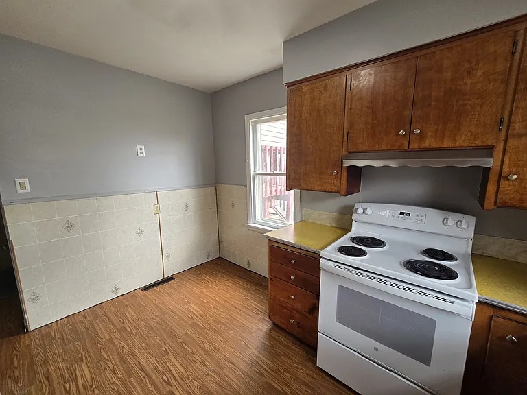216 Courtland St #1 — Photo 15