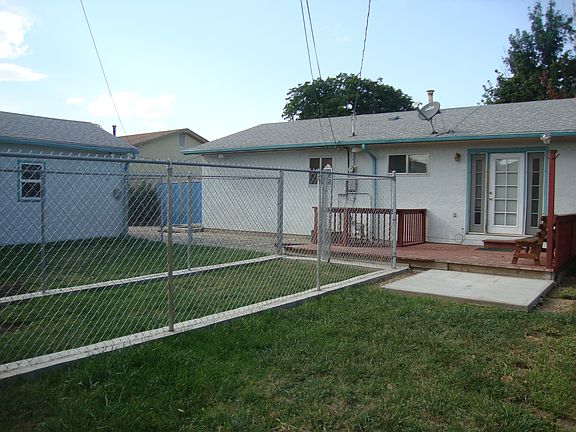 3rd image of 3600 Brookfield Ln