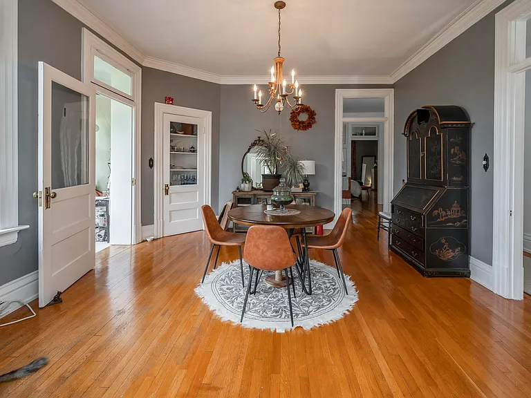 25 Hampton Ct #7 — Photo 25