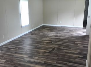 67 Lori Ln, Burgaw, NC 28425