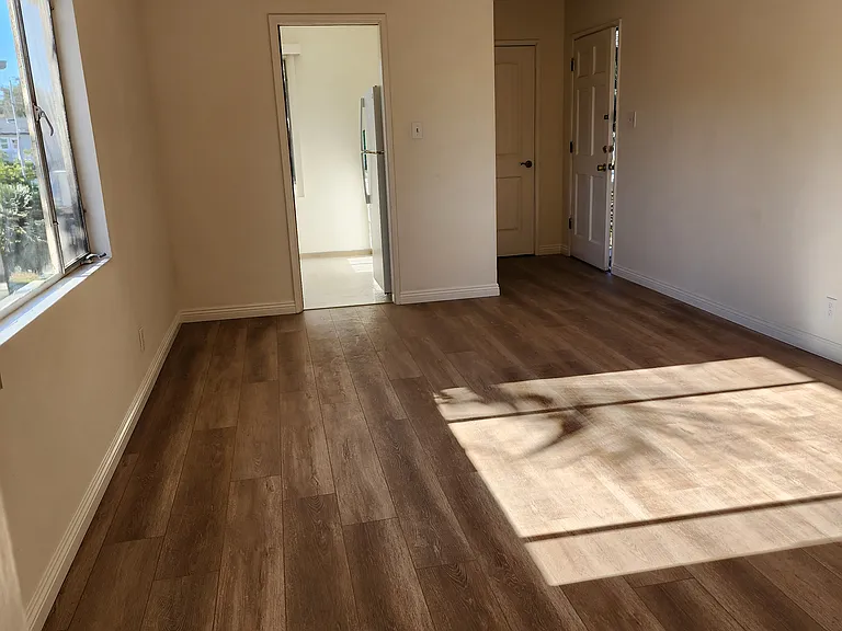 3056 Luna Dr — Photo 1