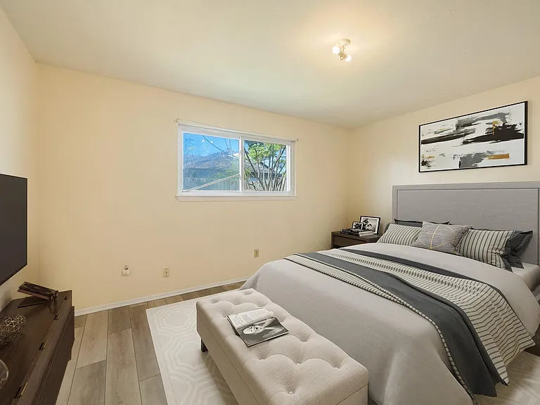 4330 Willow Beach Dr — Photo 29