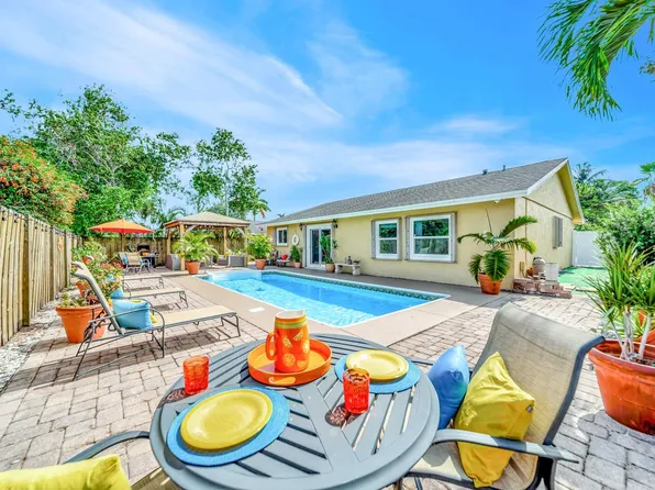 18414 Alydar Way, Boca Raton, FL 33496