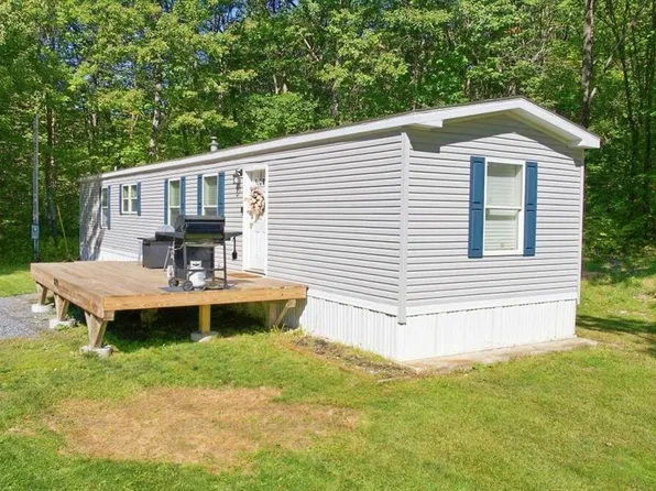 1175 Weld Road, Wilton, ME 04294