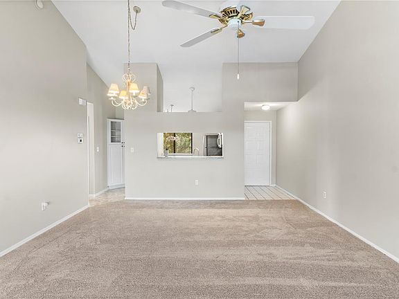 5th image of 5685 Marina Dr APT 4