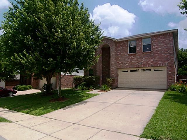 1st image of 612 Lewis Canyon Ln