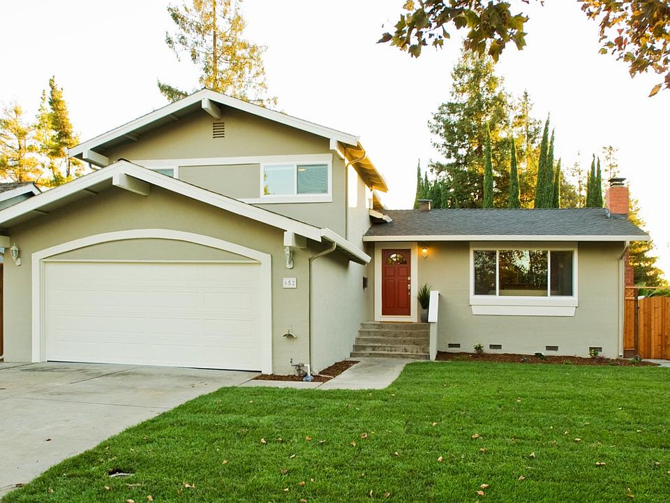 1st image of 652 Lanfair Dr