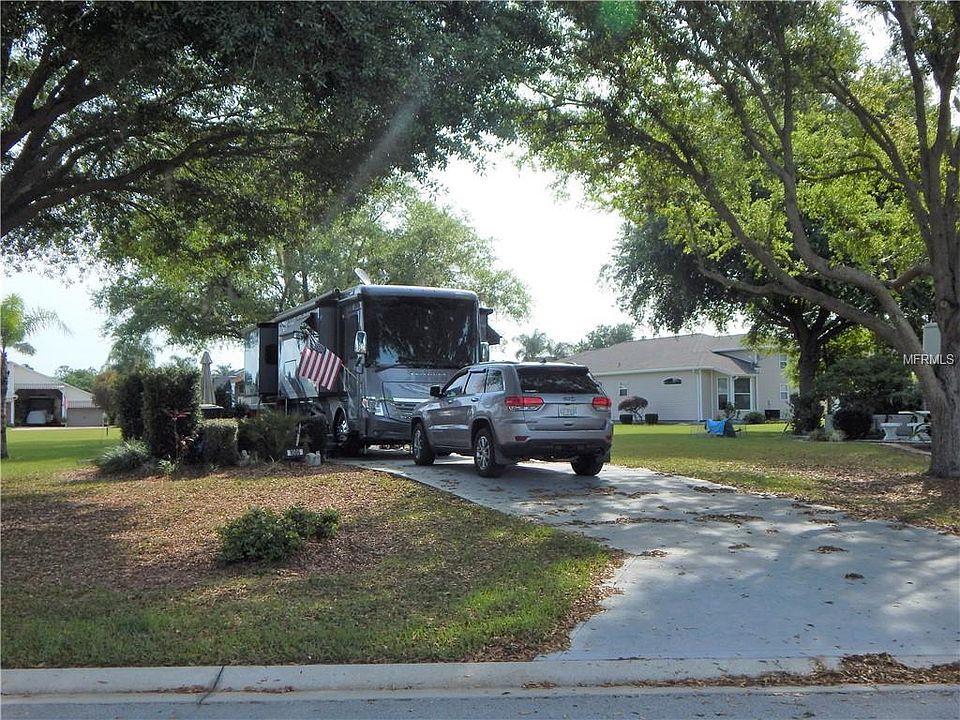 2nd image of 1086 Motorcoach Dr