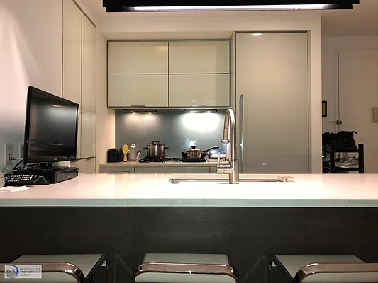 Rented by Metropolitan Property Group | media 17